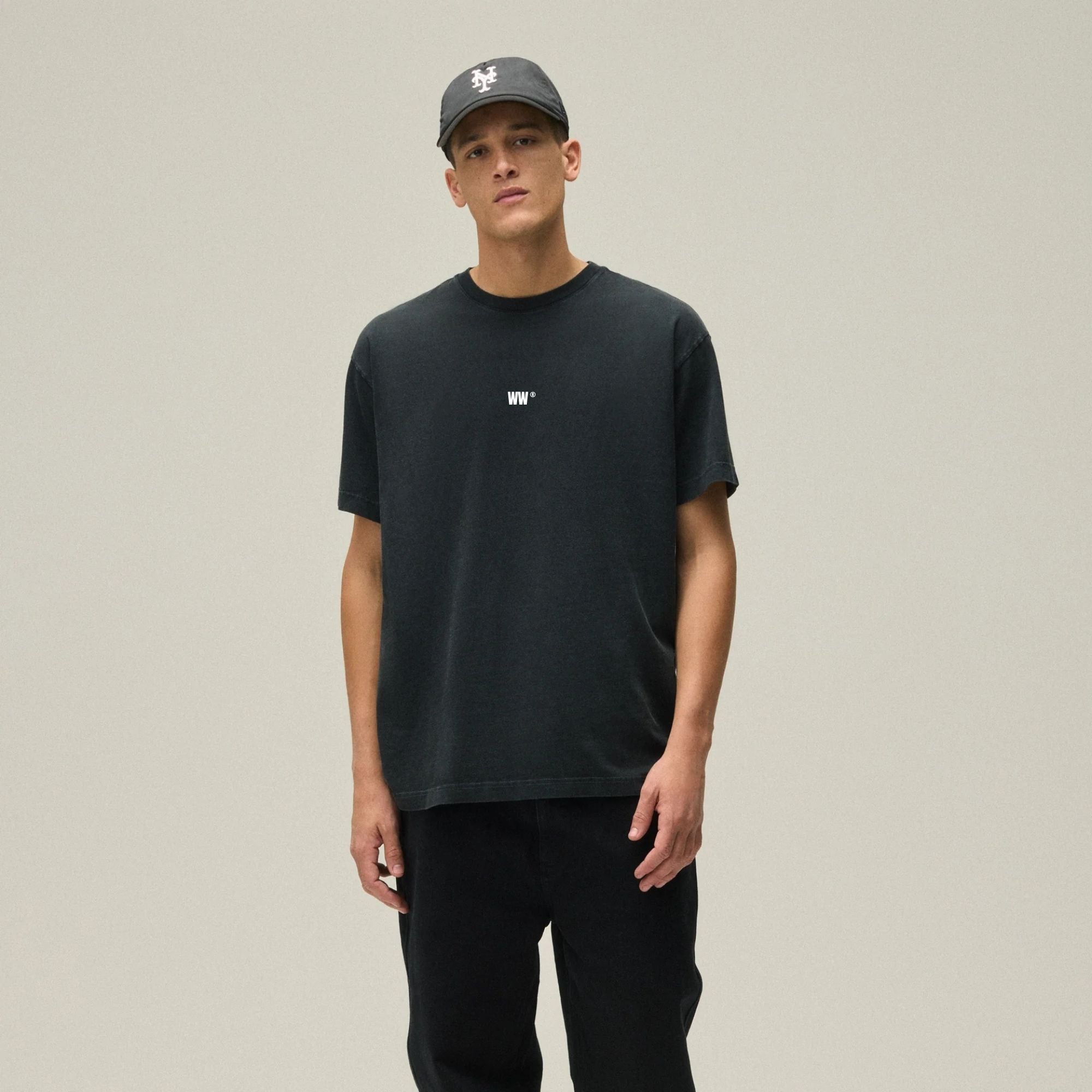 Camiseta WW Brand Preto