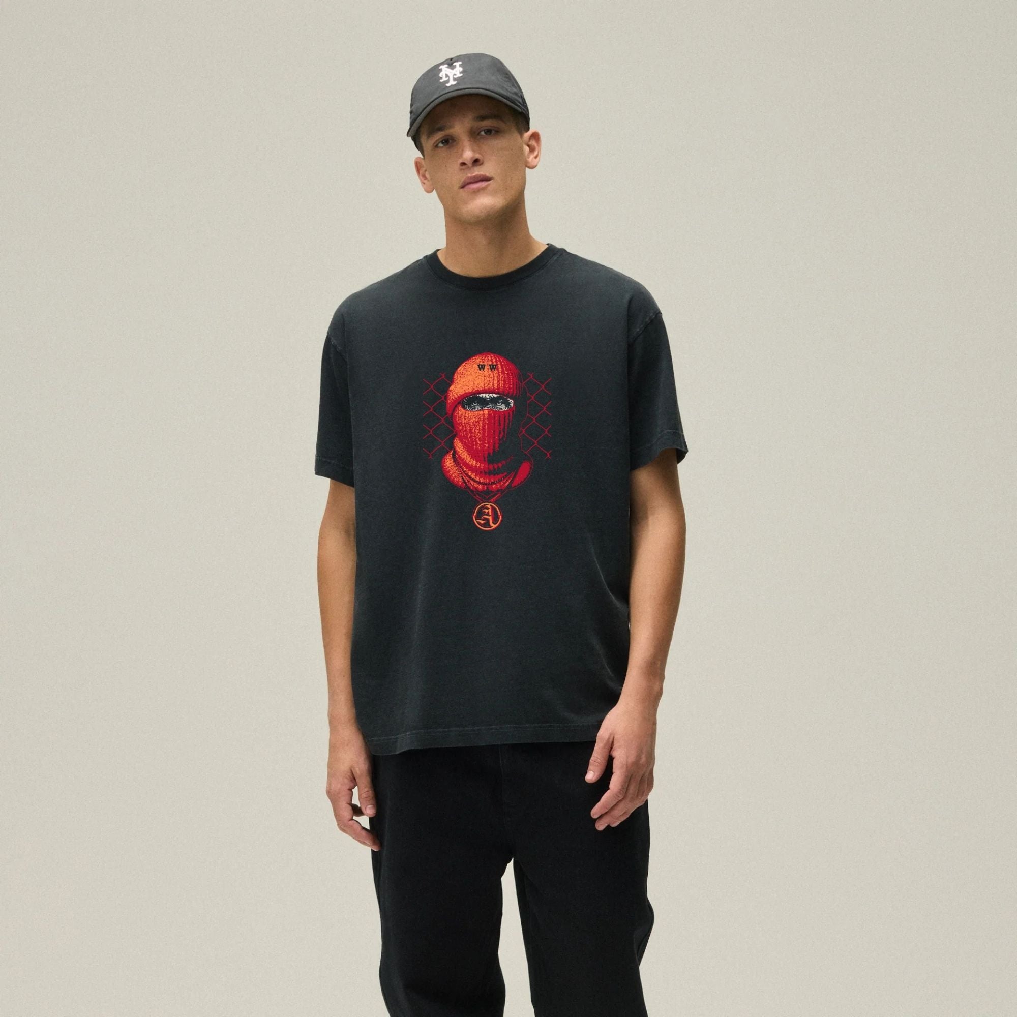 Camiseta WW Estampada Gem Preto